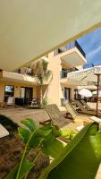Palm Suites - Bed and Breakfast Néa Vrasná
