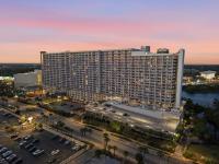 Beach Nest Escape - 5 Pools, Hot Tub, Gym, Wi-Fi - B&B Panama City Beach
