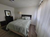 Furnished Room & Bath near LAX, Sofi, Forum, Universities, Hospitals - Bed and Breakfast Los Angeles