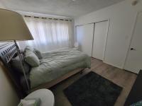 Furnished Room & Bath near LAX, Sofi, Forum, Universities, Hospitals - Bed and Breakfast Los Angeles