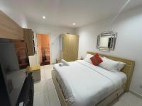 Embassy gardens - B&B Accra