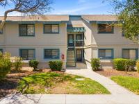 Coastal Haven at Sea Woods – Charming NSB Getaway - Bed and Breakfast New Smyrna Beach