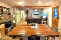Kings Canyon Base Camp - B&B Wilsonia