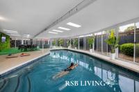 Indoor Pool & Hot Tub Near AT&T Stadium - Ferienwohnung Irving