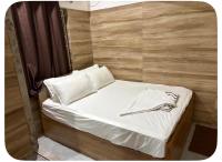 Nawin Home Stay - Bed and Breakfast Kanchipuram