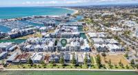Modern Premium 1 Bedroom apartment in Dolphin Quay - B&B Mandurah