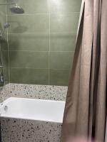 Apartment with Mountain View near the sea - Ferienwohnung Batumi