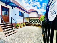 S-HOUSE Avrig Apartament, Aer Conditionat, Curte Privata, Parcare Gratuită - Bed and Breakfast Avrig