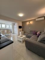 Apartman Mig - B&B Novalja