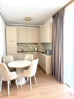 Appartamento con 1 Camera da Letto, Vista Mare e Terrazza