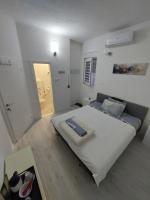 Rooms By the way M17 - B&B Vrapčići