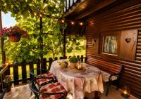 Mreznicka Idila resort- 3 riverside tiny houses with pool&jacuzzi - B&B Galović-Selo