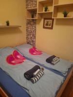 Juci Home Apartman - Bed and Breakfast Vonyarcvashegy