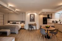 Vida Zisella Lux Home 7' from Airport - B&B Koropí