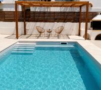Villa Irilena Rhodes - Private pool & Sea view - B&B Gennadi