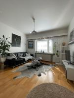 City center - a modern artist's two-room apartment! Smart TV & Fast Wifi - B&B Lappeenranta