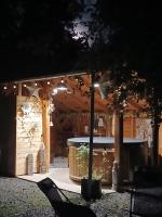L'Ô Ré des Bois, hébergement insolite Clair de Lune, Bain norvégien, Sauna, Massages - B&B Laussonne