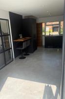 Aylesbury - Sleeps 6 - Parking - Central Location - B&B Aylesbury