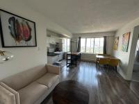 2BDRS at heart of DT, 2 metros, Concordia - Ferienwohnung Montreal
