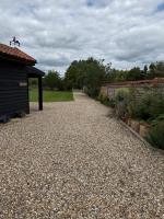 Summerhouse - B&B Honington