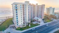 Oceanfront Pool, Hot Tub, Fire Pit & Direct Daytona Beach Access! - Bed and Breakfast Daytona Beach