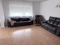Cozy and Modern Apartment Your Home Away from Home - Chambres d'hôtes Lohra