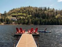 Bali-Zen - Chalet with Private Spa Lake-front Near Val Saint-Come - Bed and Breakfast Sainte-Côme