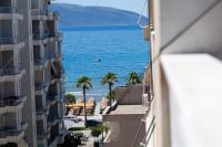 Damian Apartment Lungomare - B&B Valona