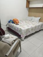 Kitnet wi-fi gratuito a 50 metros da praia - B&B Mongaguá