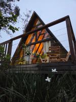 Chalé A-Frame Exclusivo com Lago Privativo - B&B Parobé