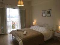 Two-Bedroom Sea View Apartment with 2 bathrooms