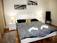 Appartamento con 2 Camere da Letto (4-5 Adulti)