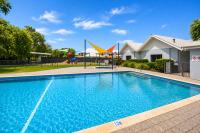 Blue Skies & Bay Breezes at Ocean Blue - B&B Broadwater