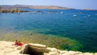 Seaside 3BR Apartment St Pauls Bay - Chambres d'hôtes San Pawl il-Bahar