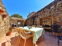 Casa historica en Corçà, Baix Empordà - B&B Corçà
