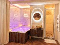 ROYALE by LALIE - Luxe & SPA - Chambres d'hôtes Puymirol