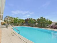 Piscine, jardin et barbecue, maison pour 8 - B&B Les Sables-d'Olonne