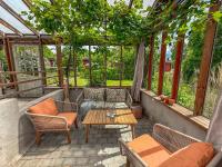 Cozy Cabin 300m from the Lake with Boat & large Greenhouse - Ferienwohnung Munka-Ljungby