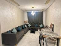 Modern & Cozy Apartment Quiet Residence Wi-Fi - Chambres d'hôtes Meknès
