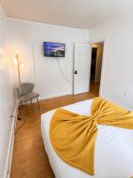 Vale Private Room near Yale, Hospitals & Downtown - B&B New Haven