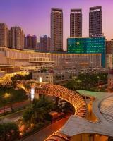 The Amber Suite near Central Park Mall Jakarta - B&B Jakarta