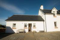 Farmhouse with Loch Views - B&B Gartocharn
