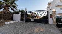 Arothea Beachside House - Bed and Breakfast Iraklion