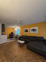 Quiet 1 Bedroom Apartment - Ferienwohnung Thun