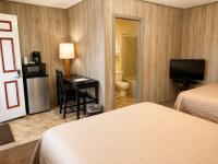 Room 21-2 Queen Suite-Woodland Motor Lodge - Chambres d'hôtes Grayling