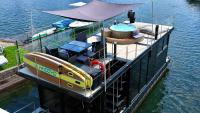 DIAMOND Bigigio House Boat - B&B Lisanza