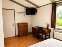 Room 15-1 Queen Suite-Woodland Motor Lodge - Ferienwohnung Grayling