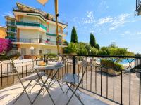 Hostdomus - La Bussola with pool - Bed and Breakfast Ceriale