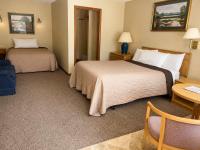 Room 27-1 Queen 1 Full Suite-Woodland Motor Lodge - Bed and Breakfast Grayling