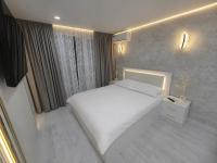 1-ком в центре Шымкента Аскарова 5 - 2й этаж - Ferienwohnung Schymkent